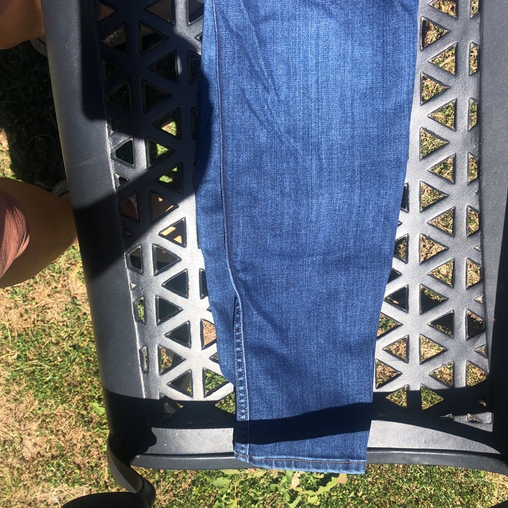 Jeans - Picture 2 of 5